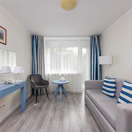 Nidus Hotel Nida Eksteriør billede